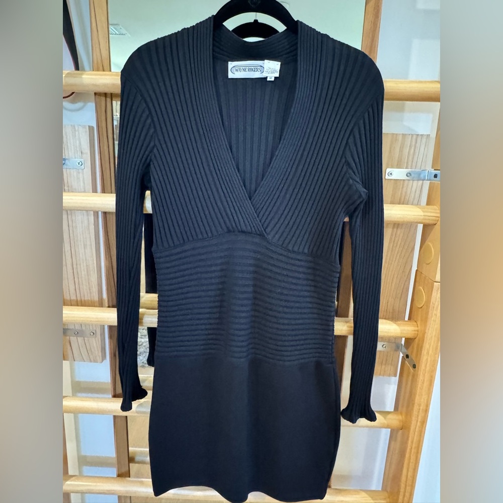 Elegant Black Long Sleeve Dress
